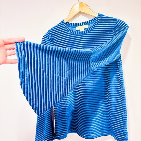 MICHAEL KORS Teal blue velvet striped bell sleeve top | X-Small * - Picture 8 of 10